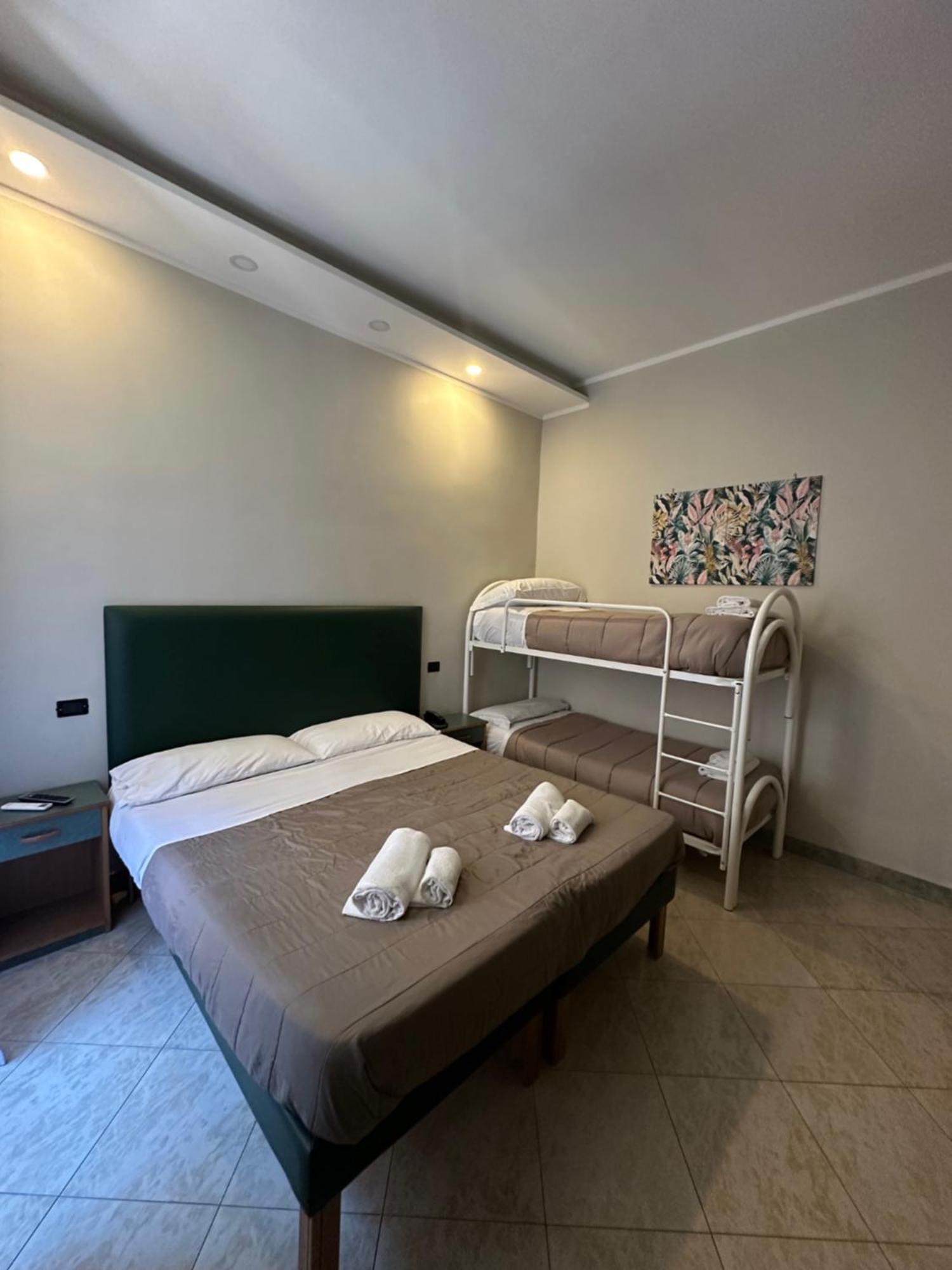 Smart Station Hotel 나폴리 외부 사진